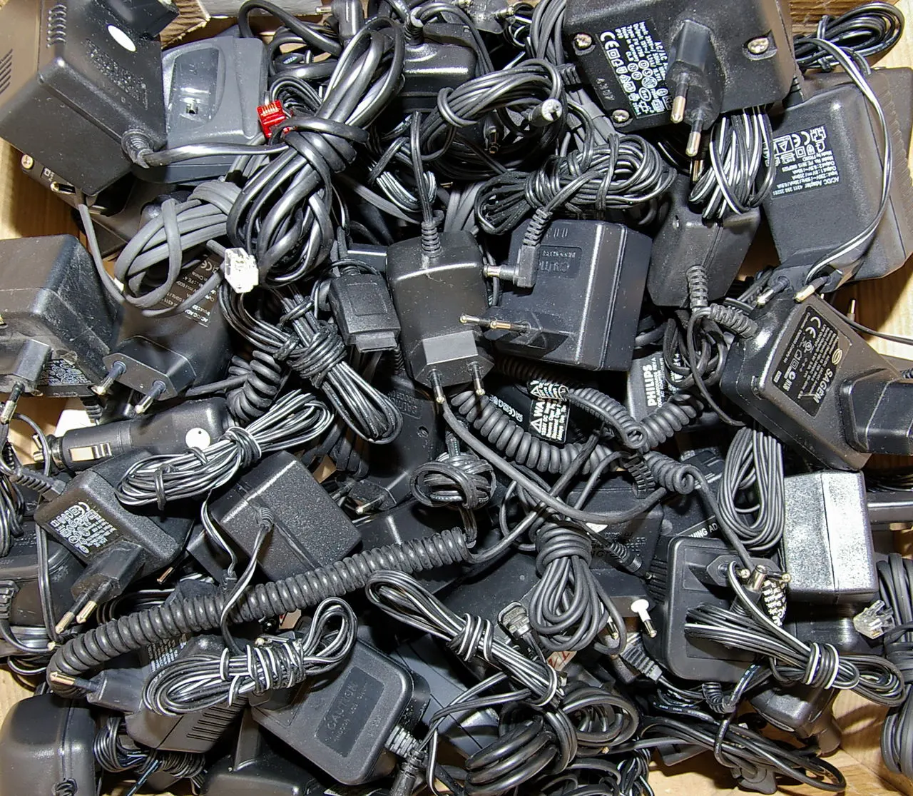 Chargers Adapters Scrap